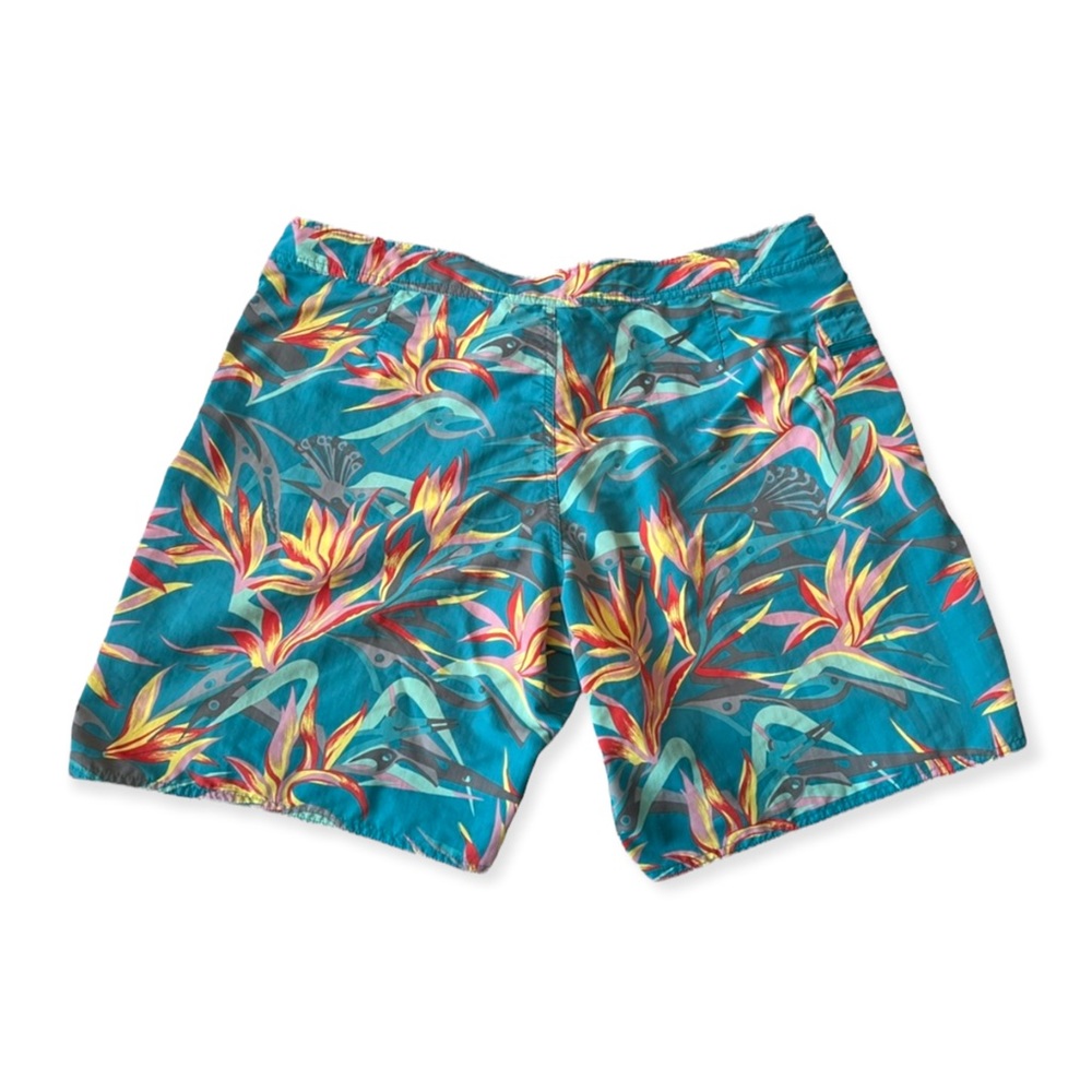 SOLD Patagonia Men’s Minimalist Wavefarer Board Shorts Bird Of Paradise LIKE NEW - Picture 2 of 7